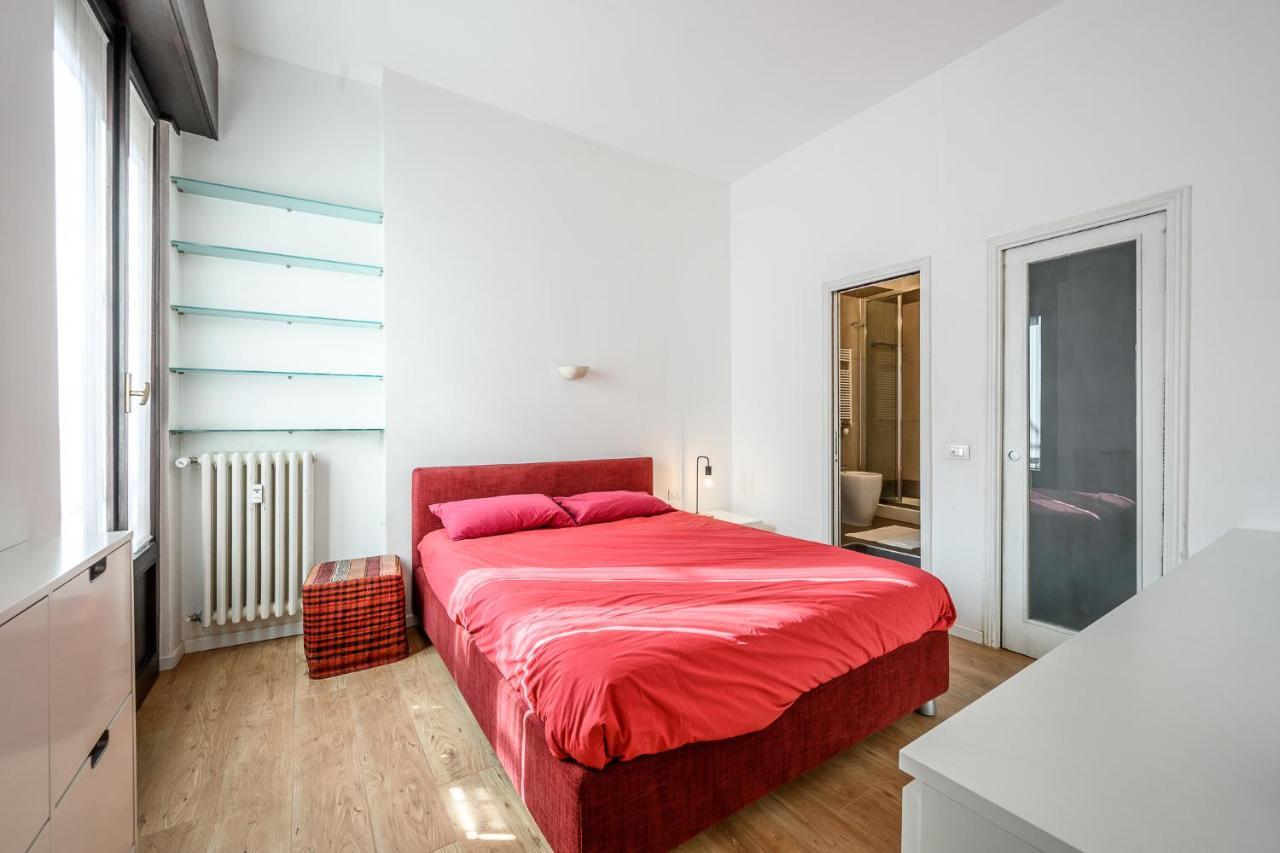The Lantern Flat - Darsena Area Appartement Milaan Buitenkant foto