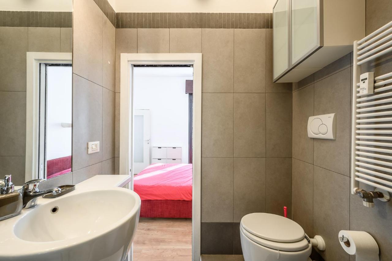 The Lantern Flat - Darsena Area Appartement Milaan Buitenkant foto
